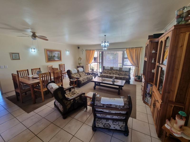 4 Bedroom Property for Sale in Hersham Western Cape